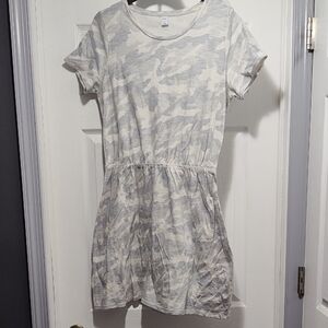 Old Navy Light Gray Camo Mini Dress